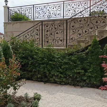 Moderno 1 -bedroom With Patio * Varna