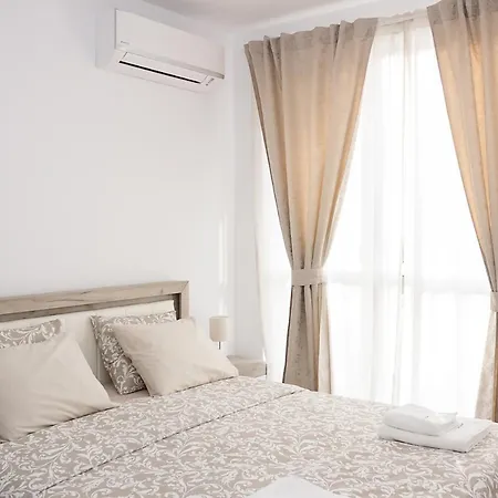 Moderno 1 -bedroom With Patio Apartamento