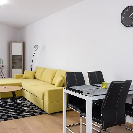 Apartamento Moderno 1 -bedroom With Patio Varna