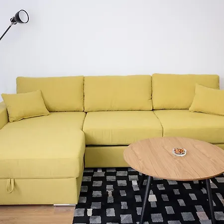 Moderno 1 -bedroom With Patio Apartamento Varna