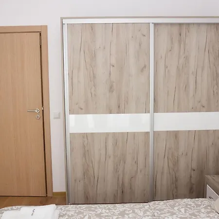 Moderno 1 -bedroom With Patio Apartamento *